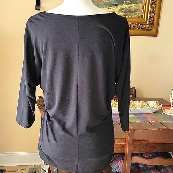 BLACK TOP SIZE MEDIUM - Picture 2 of 5